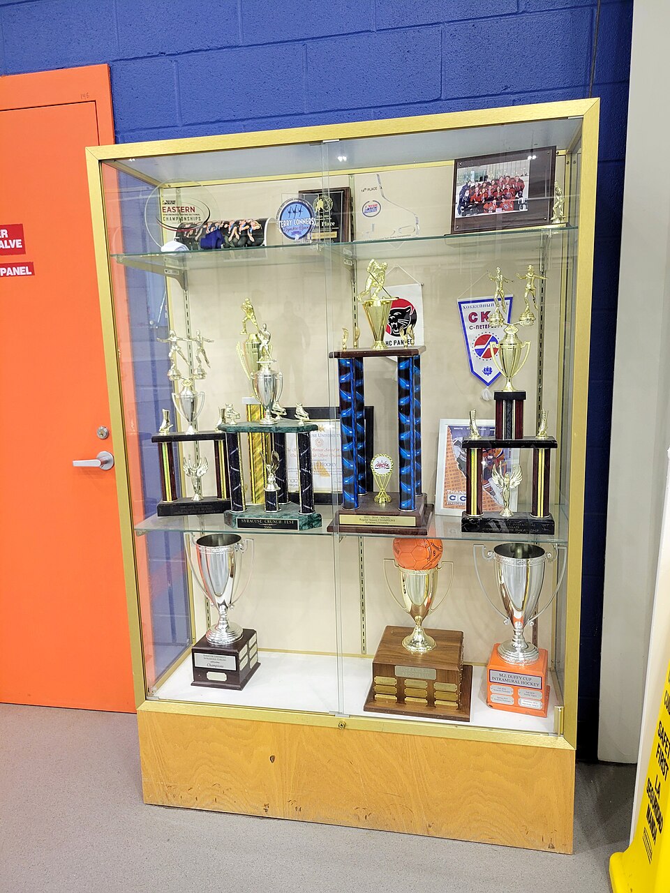 Illustration: Common Ice Hockey Skating Mistakes and How to Fix Them