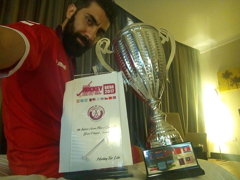 Illustration: Midfielders and Forwards: The Engine and Attackers