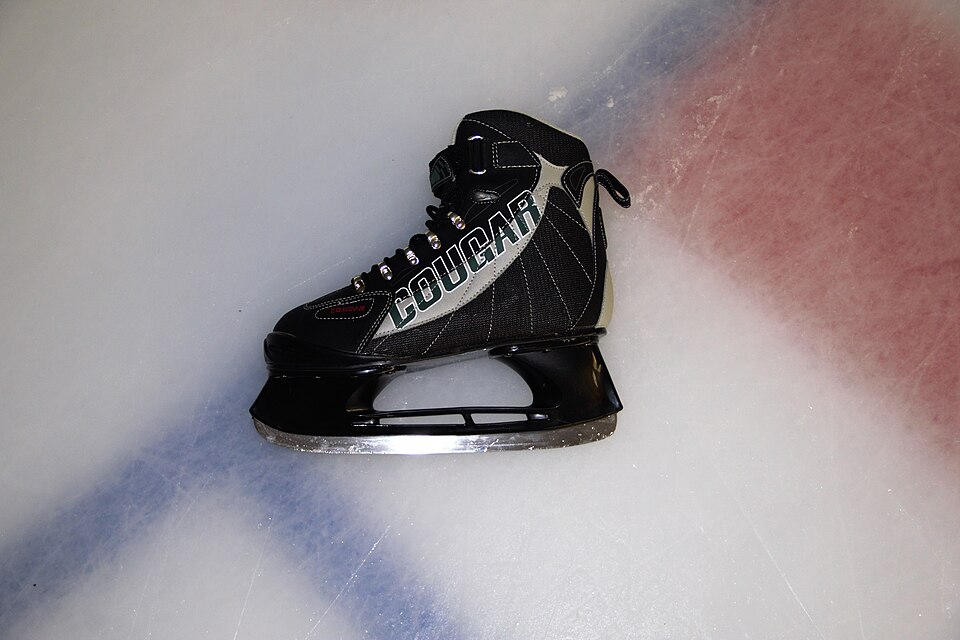 Illustration: Power Skating Techniques for Faster Strides