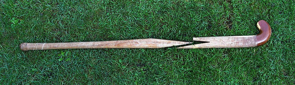 Illustration: Understanding Hockey Stick Materials and Stiffness