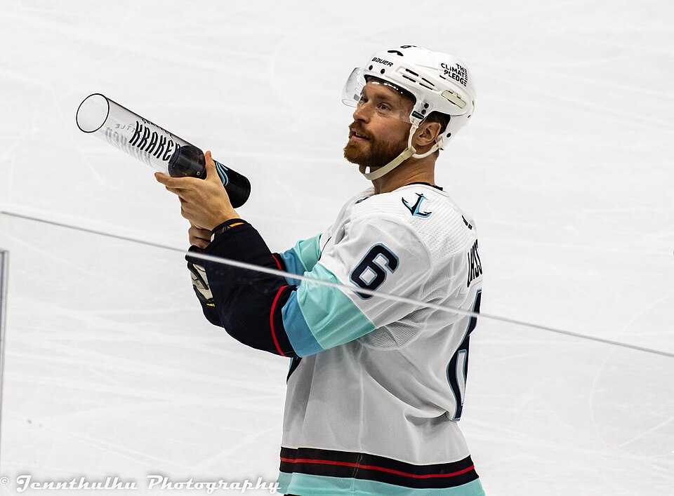 Illustration: Wrist Shot Technique: The Foundation of Accurate Shooting